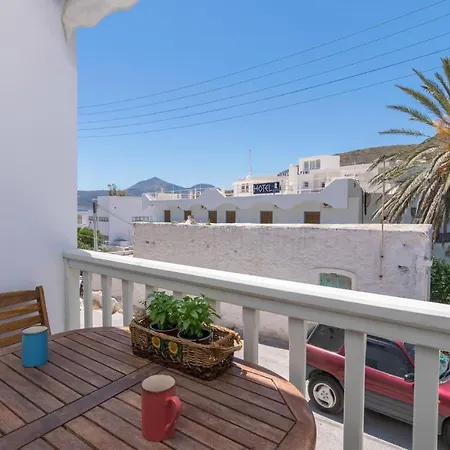 Apartment Areti's Milos Adamantas (Milos)
